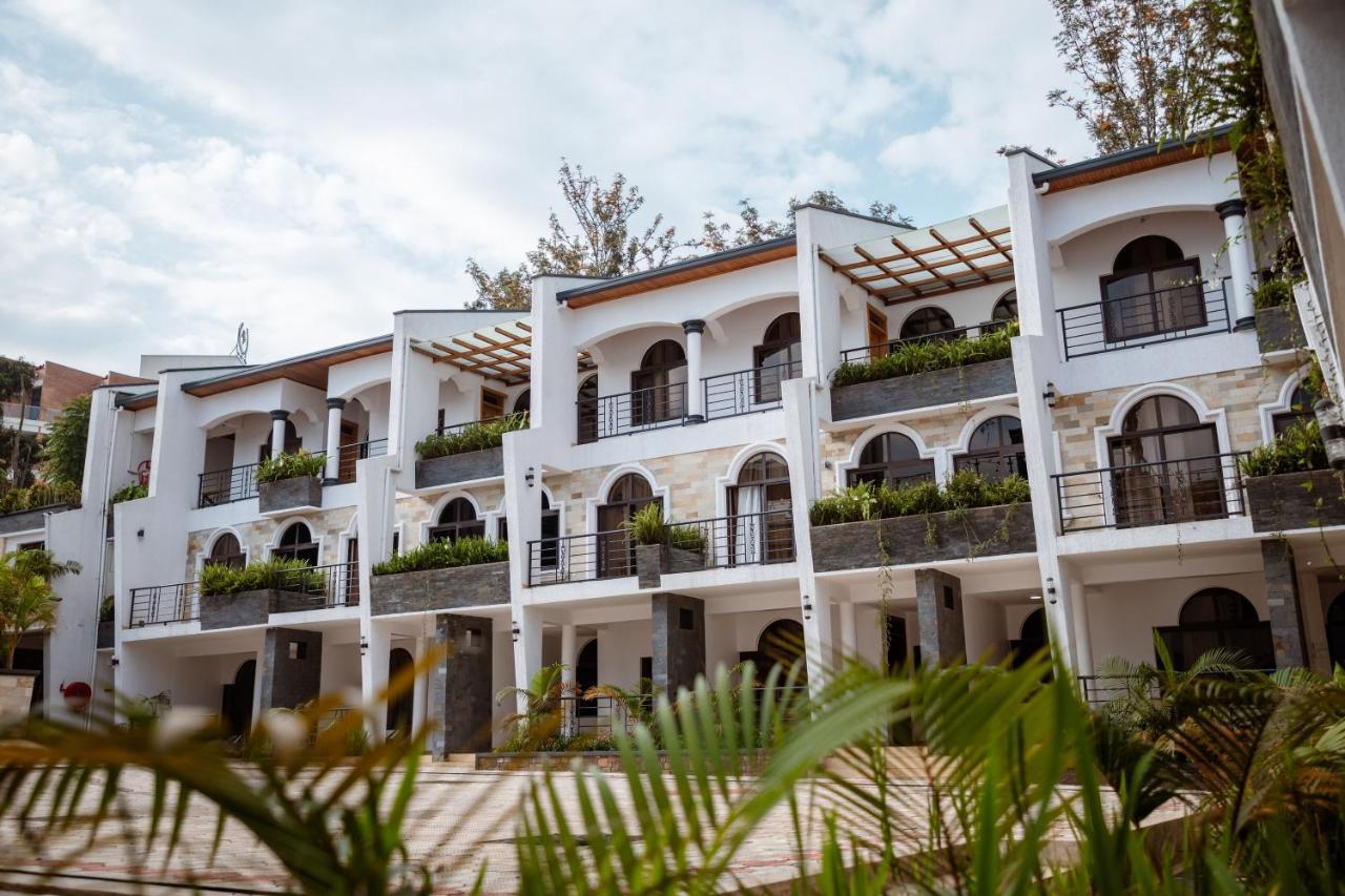 Ndaru Luxury Suites Кигали Экстерьер фото